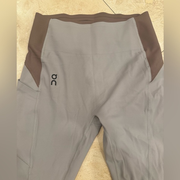 ☁️ON- Movement Tights Long☁️ - Picture 3 of 11